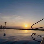 Sunrise 2103 H2 Vista A La Bahia De Cartagena